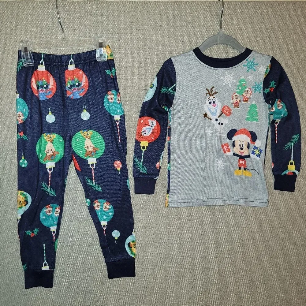 Disney 100 Size 5t Christmas Pajama Set